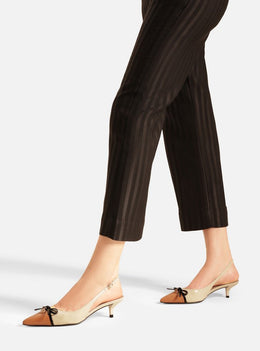 Slingback Arezzo beige con puntera marrón