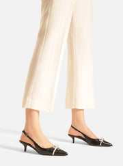 Slingback Arezzo negro con lazo