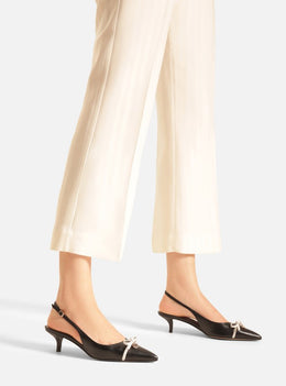 Slingback Arezzo negro con lazo