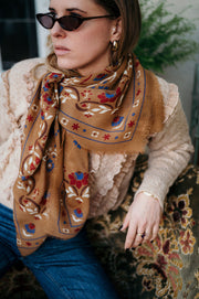 Foulard Secret Garden Camel de Maison Lecomte Flament